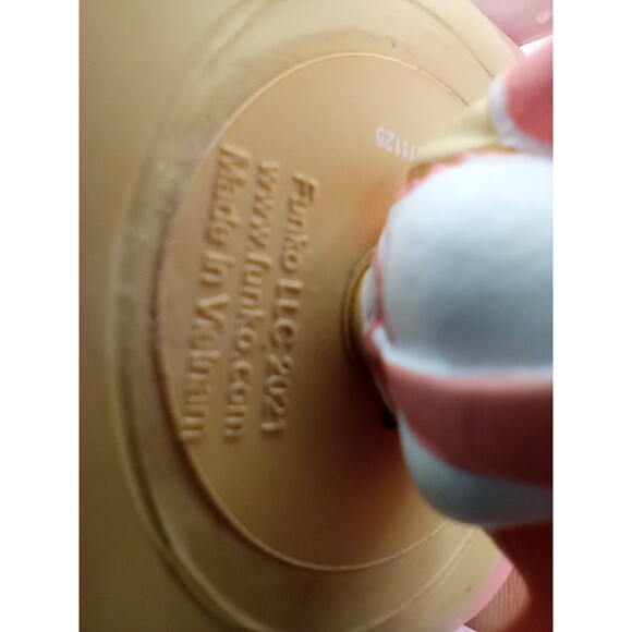 Funko POP! Sakura Miku Cherry Blossom 945 Hot Topic Exclusive Collectible Figur - Picture 10 of 16